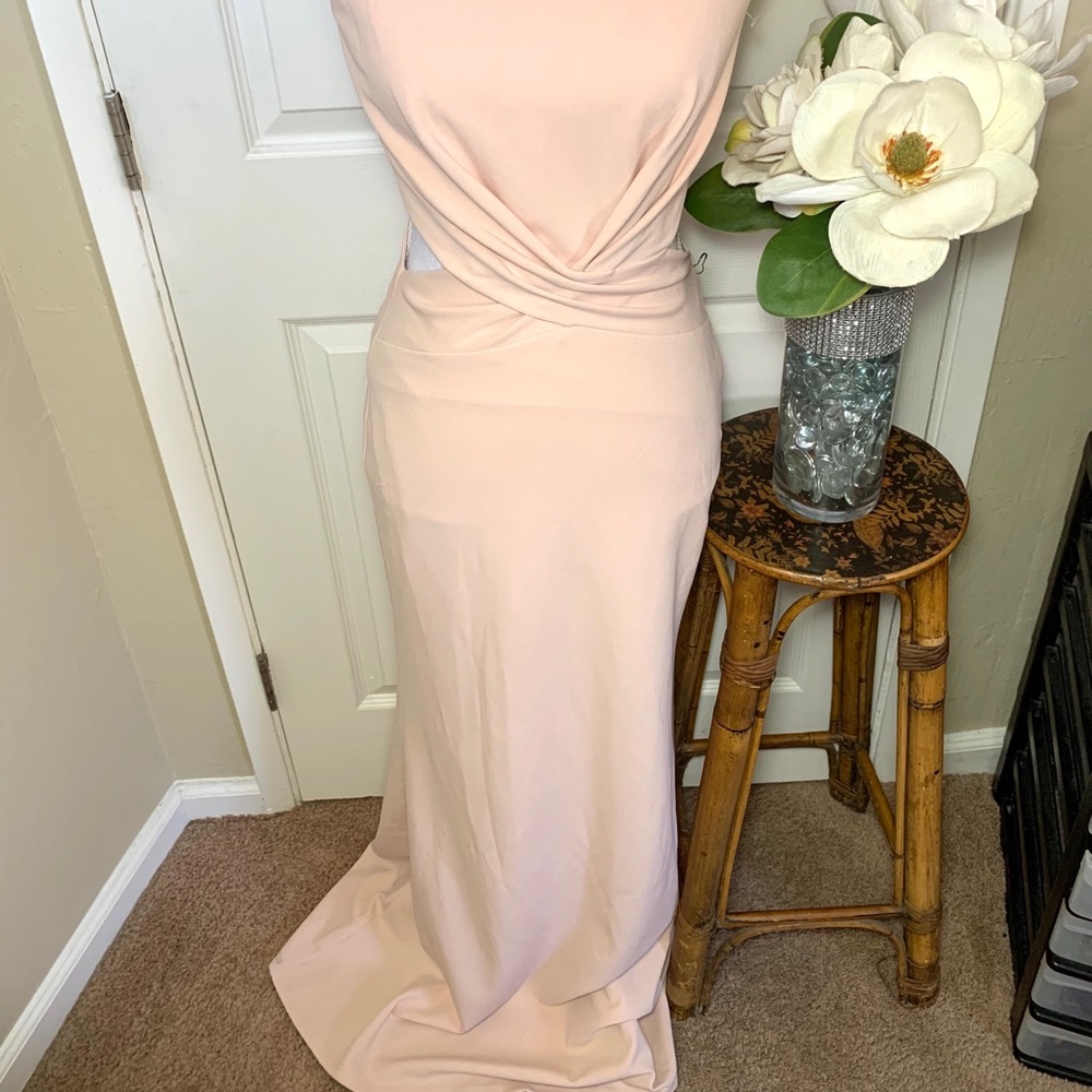 New Lulu’s Trista Blush Cutout Maxi Dress - Picture 3 of 10